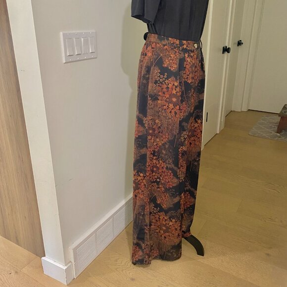 Simons Black and Orange Floral Wide Leg Pants - Picture 2 of 12